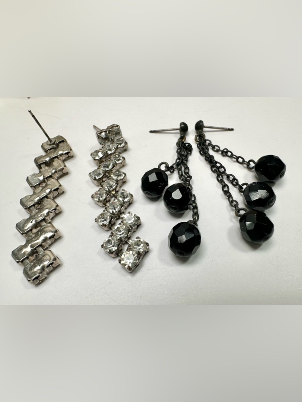 ❤️Earring Essentials Bundle (including MOP Kendra Scott Studs!) - 16 pairs - Picture 14 of 15